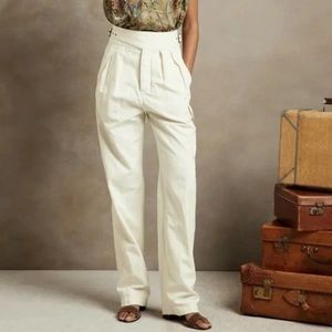 Banana Republic Heritage Explorer Pant - Ivory Cream - Fits Sizes 4, 6, & 8